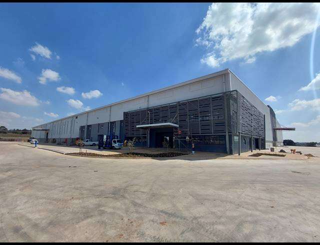 22,454M² WAREHOUSE TO LET IN WITFONTEIN